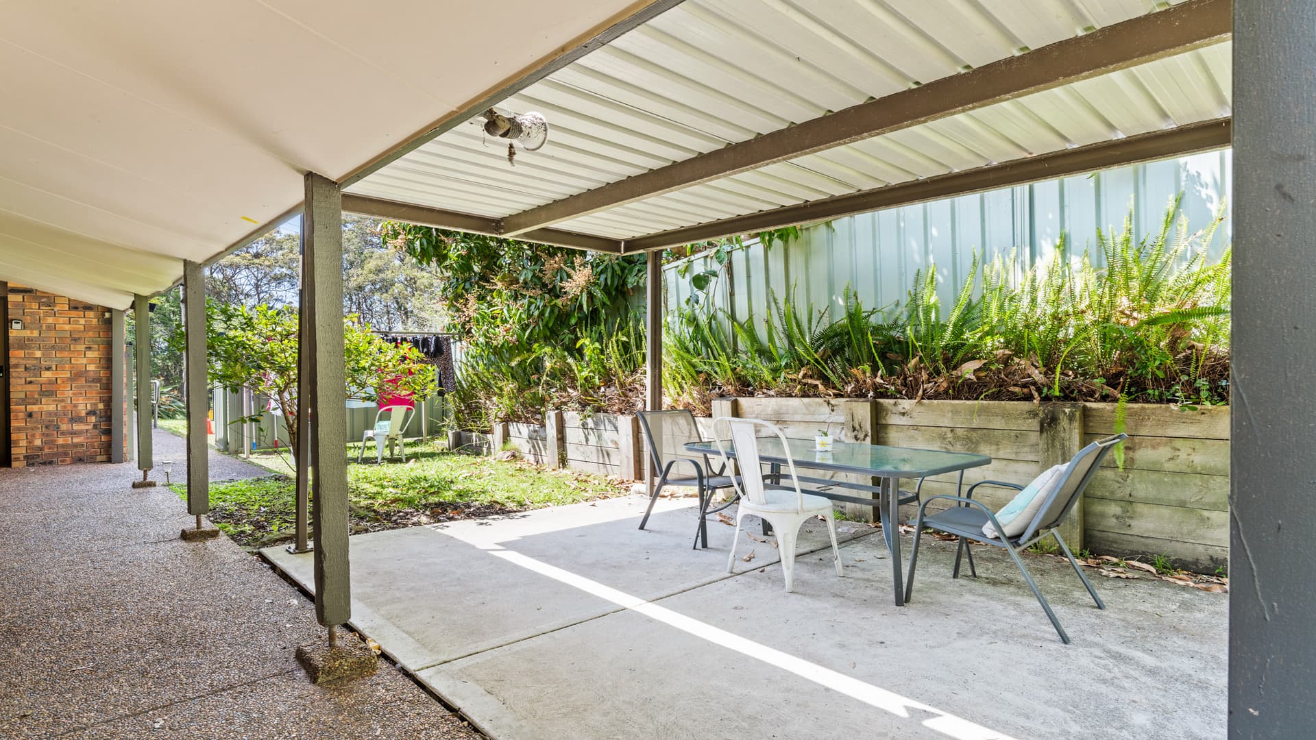 Tranquil home with Supported Independent Living close to the lake in Carey Bay — Home image 4