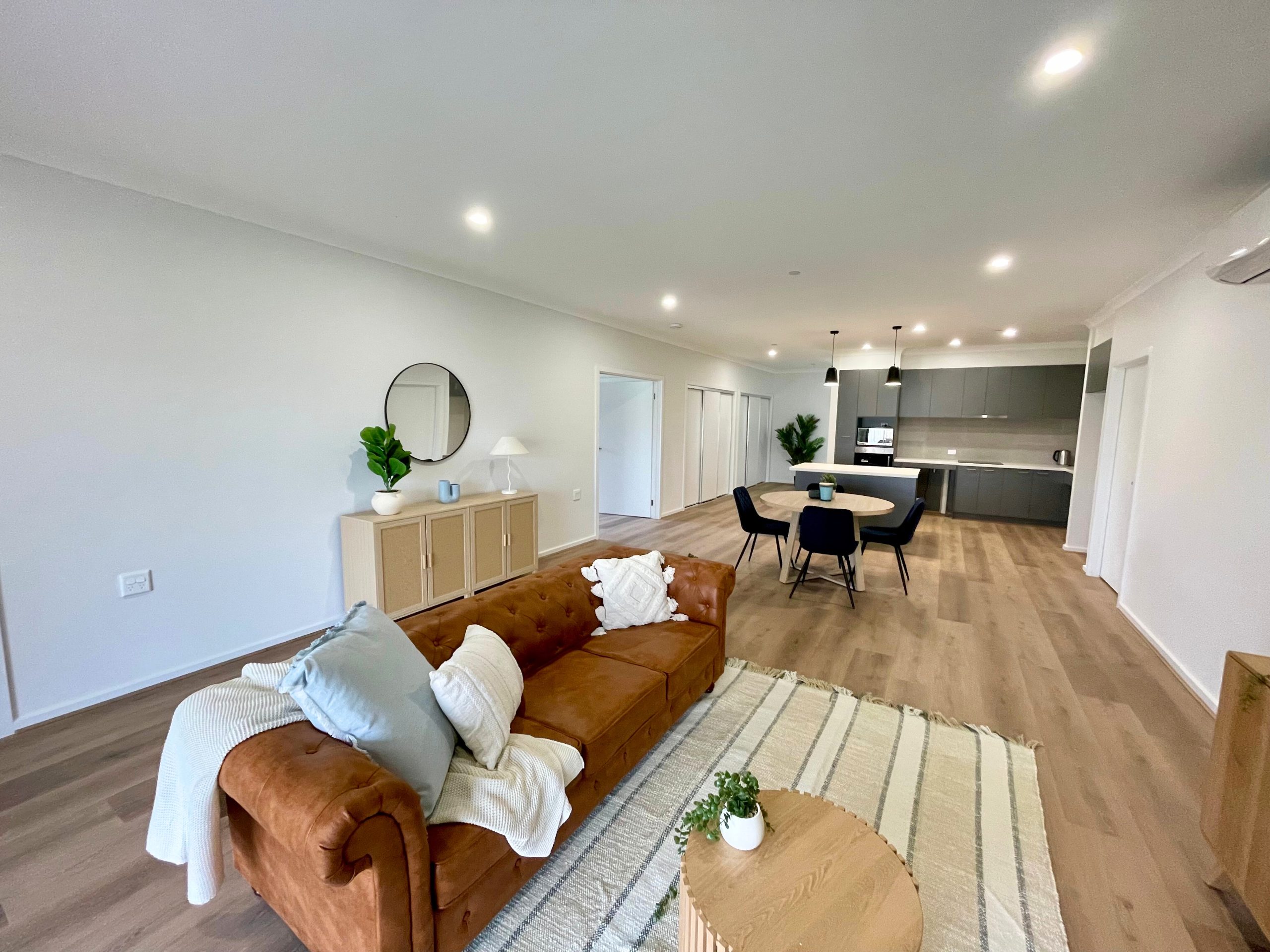HOROMIDIS HPS/BARIATRIC & VILLA - Charlemont, Victoria — Home image 13