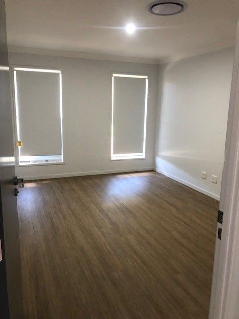 3 BR IL Home with OOA Room – Woodford — Home image 6