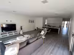 Brand New-Fraser Rise SIL House — Home image 2