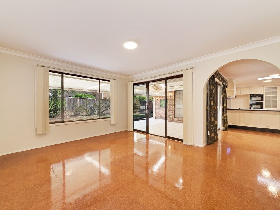 SIL - Macquarie Drive, Cherrybrook — Home image 3