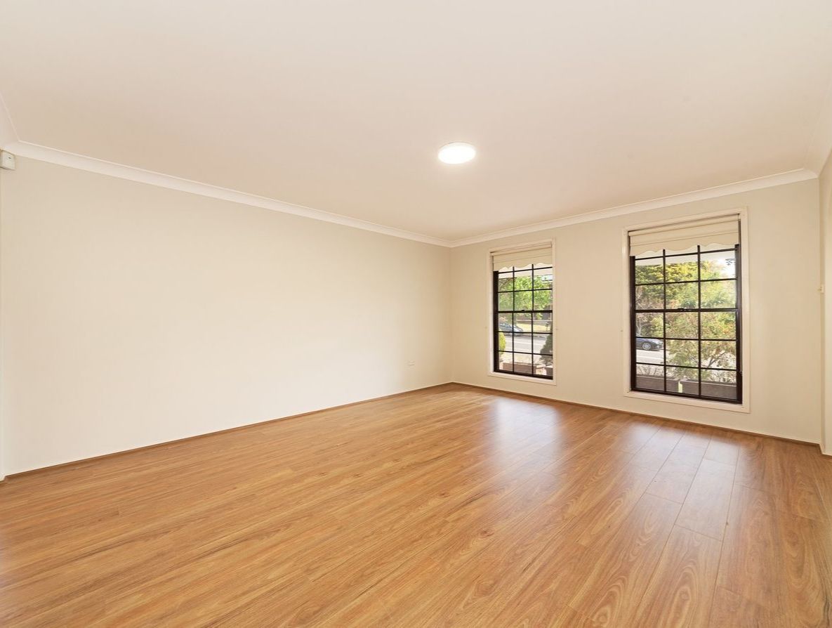 SIL - Macquarie Drive, Cherrybrook — Home image 4