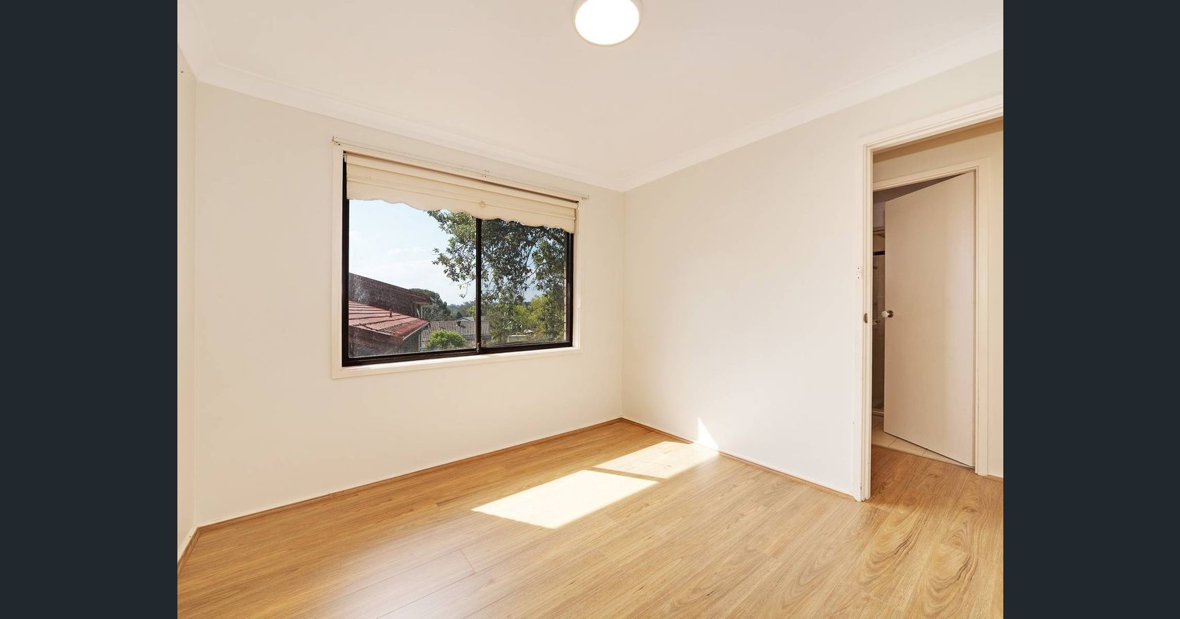 SIL - Macquarie Drive, Cherrybrook — Home image 6