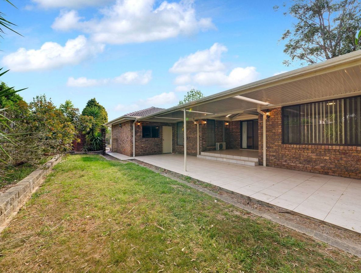 SIL - Macquarie Drive, Cherrybrook — Home image 9