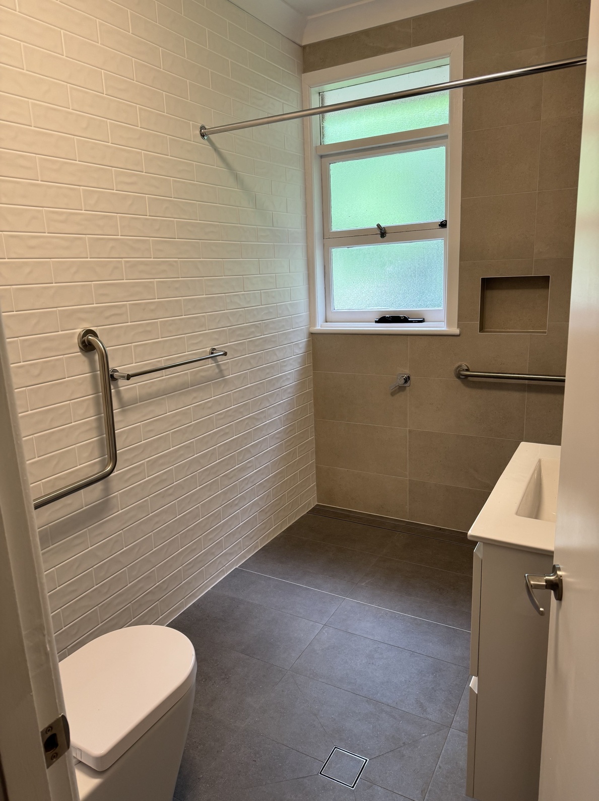 SIL home close to transport in Loftus, Sutherland Shire — Home image 3