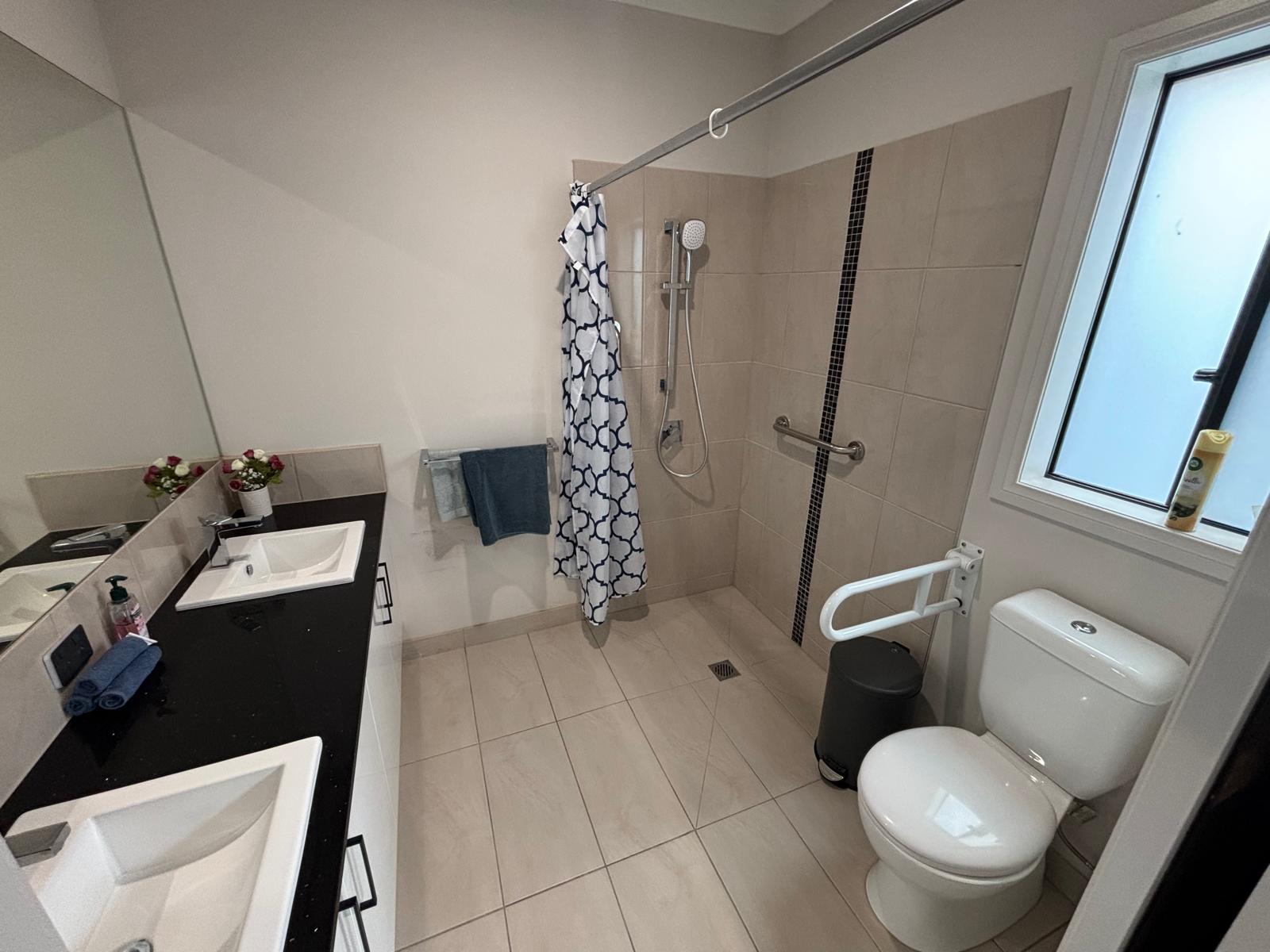 Generous open-plan living in the sought-after Brompton Estate, Cranbourne — Home image 7