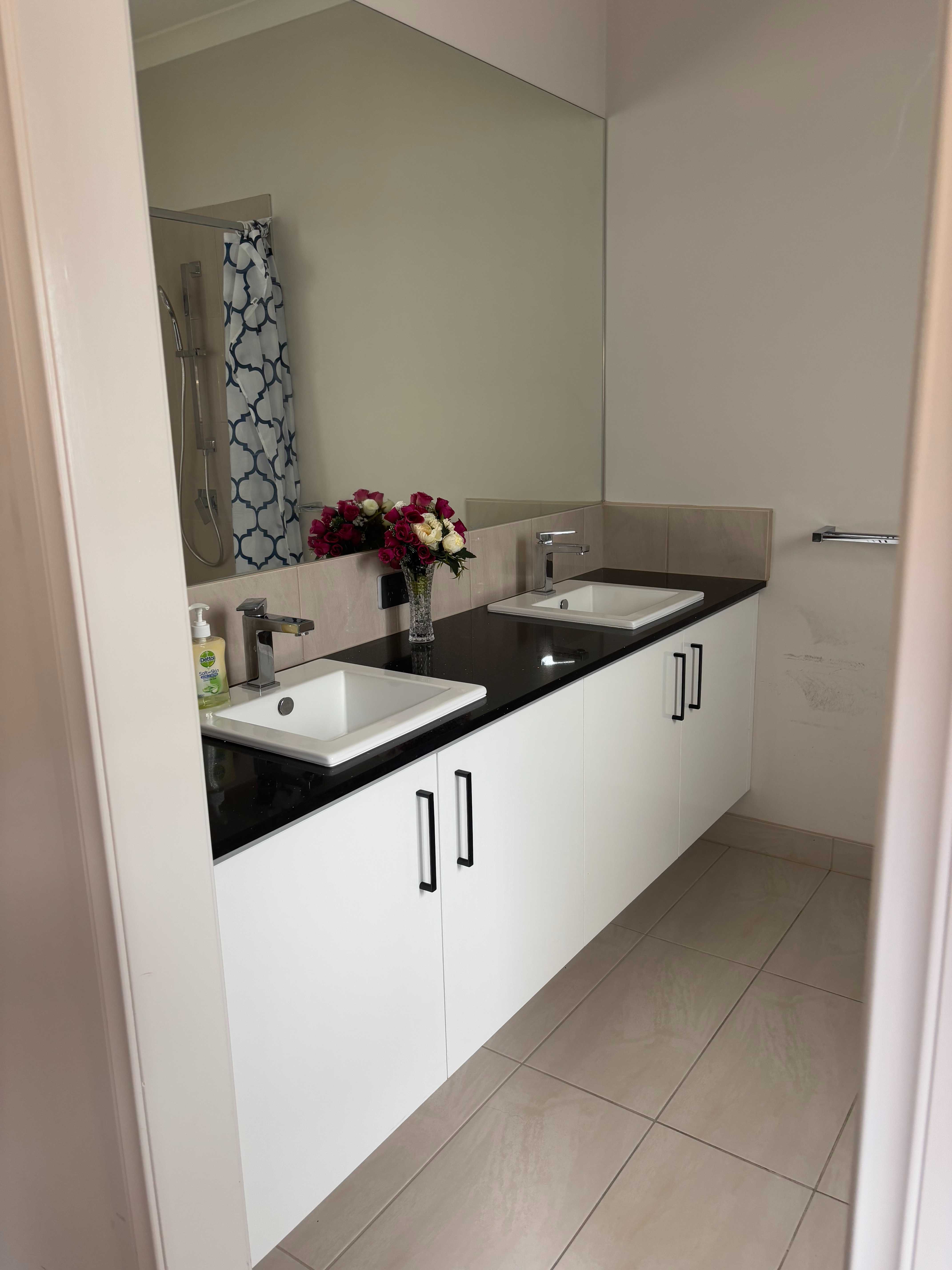 Generous open-plan living in the sought-after Brompton Estate, Cranbourne — Home image 6