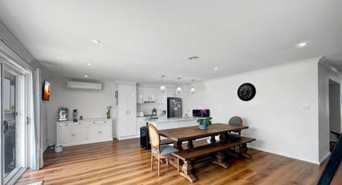 Wisteria House — Home image 5