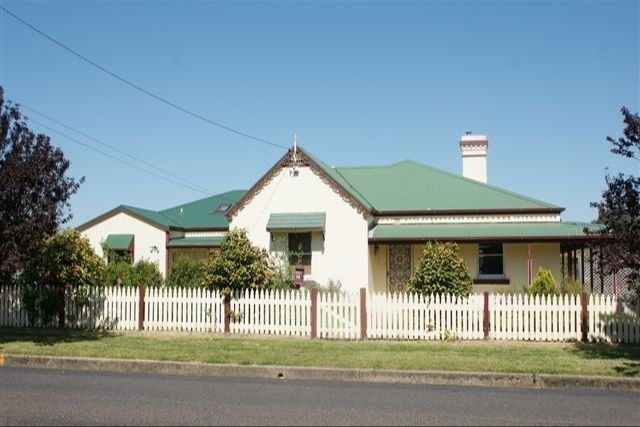 Sharps Cottage — Home image 4