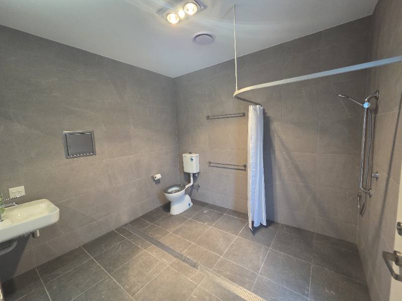 2 Bed home with OOA in Coomera — Home image 8