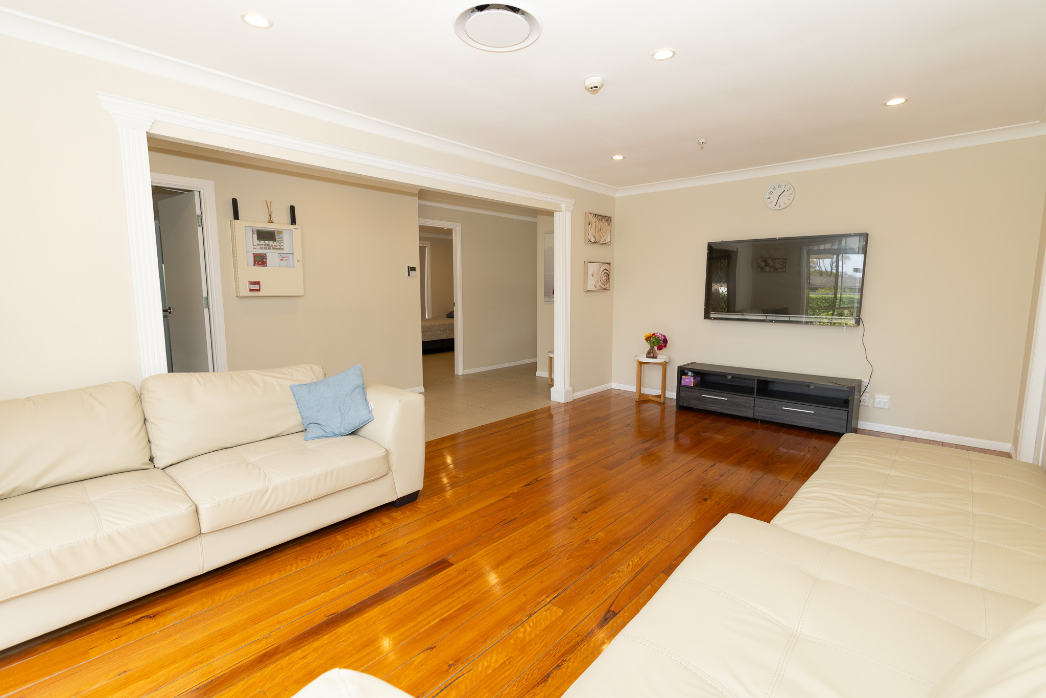 Modern & Inclusive Living in South Windsor: Accessible Home with Outdoor Space — Home image 11