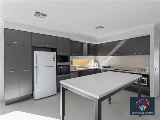 Stunning & Spacious High Physical Support Home in Piara Waters! — Home image 9