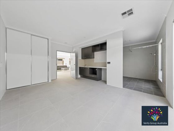 Stunning & Spacious High Physical Support Home in Piara Waters! — Home image 21