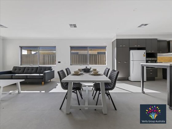 Stunning & Spacious High Physical Support Home in Piara Waters! — Home image 34