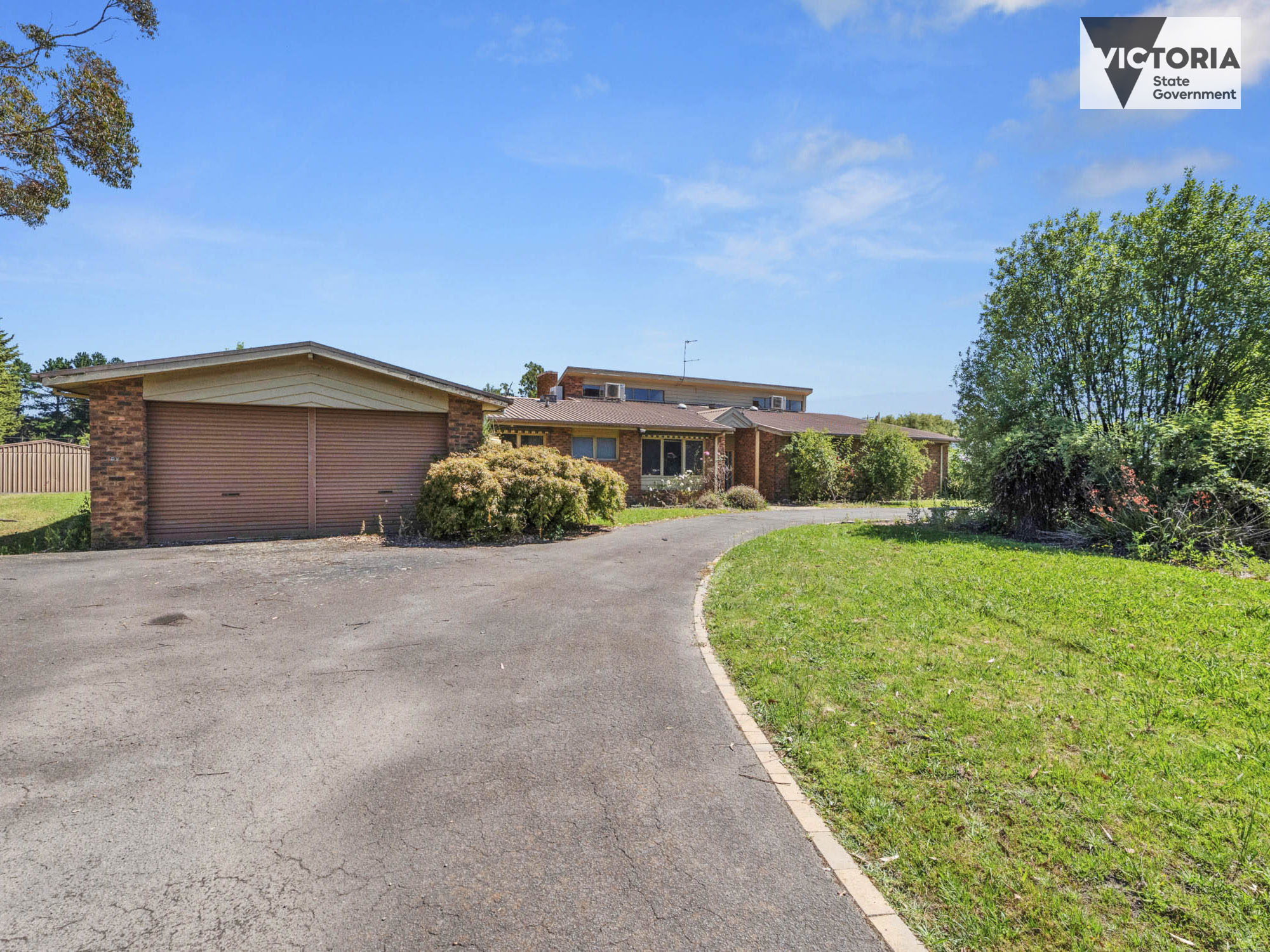 Robust home waits for you with room to move in this tranquil Traralgon setting — Home image 5
