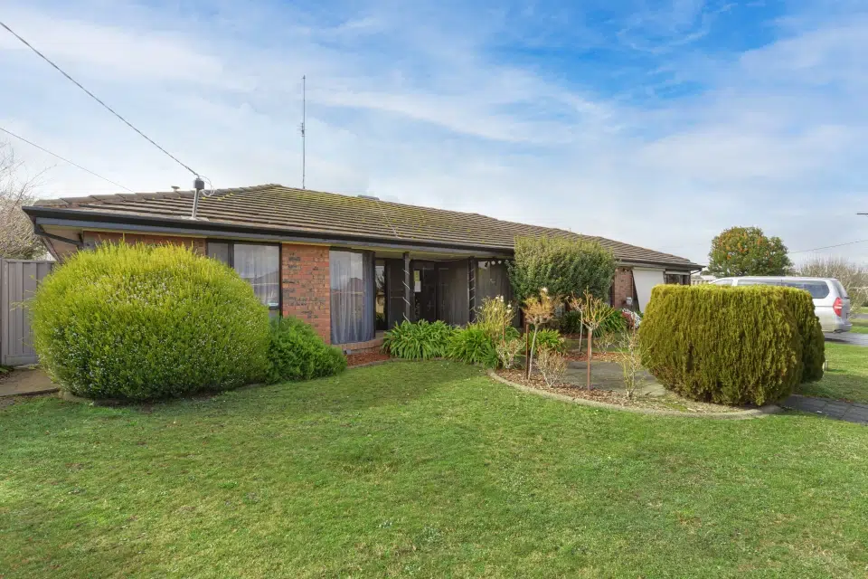 Delacombe, Ballarat: Improved Liveability, Basic house — Home image 5