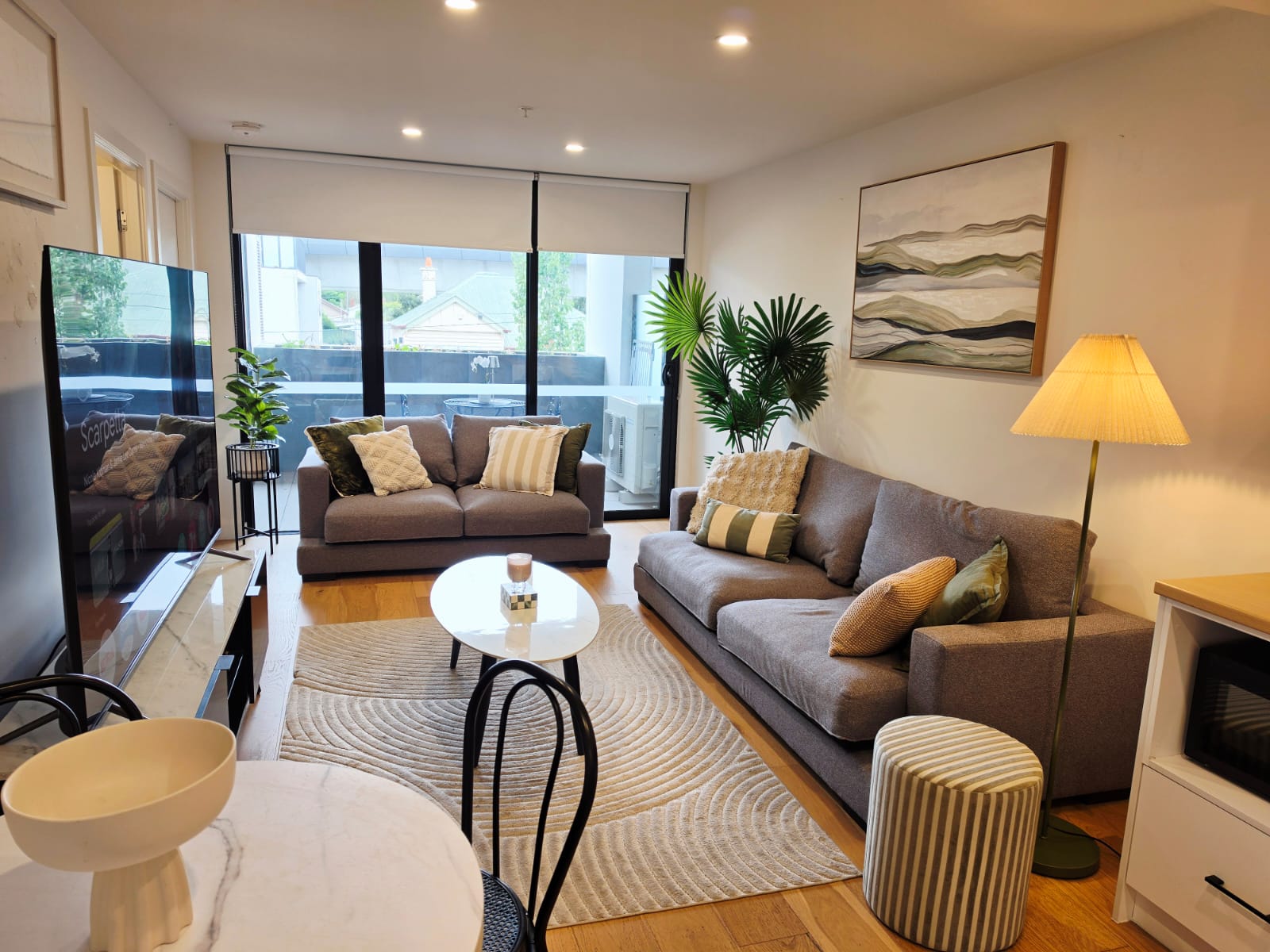 Modern 2BR/2BA Apartment in Carnegie Perfect for Independent SIL Living — Home image 4