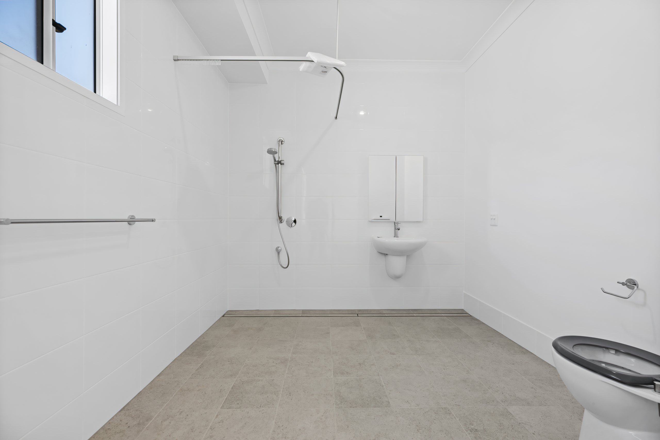 BURRUM HEADS, FRASER COAST QLD – HIGH PHYSICAL SUPPORT HOUSE — Home image 3