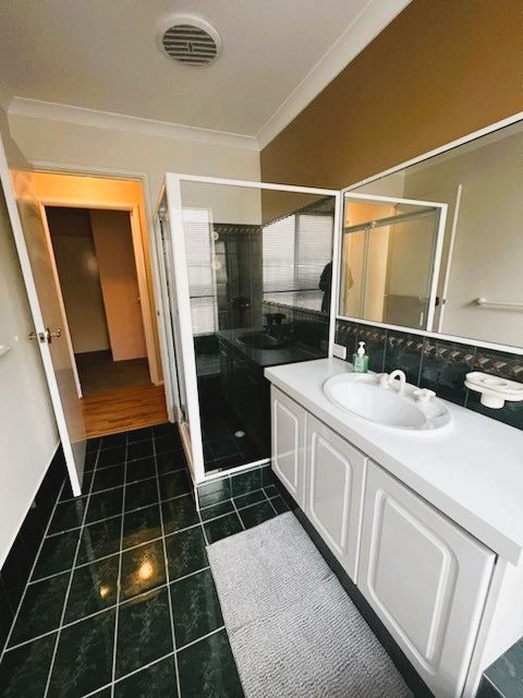 Beautiful Cooloongup home — Home image 8