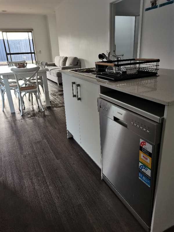 Weir Views – Robust House 1:2 — Home image 3
