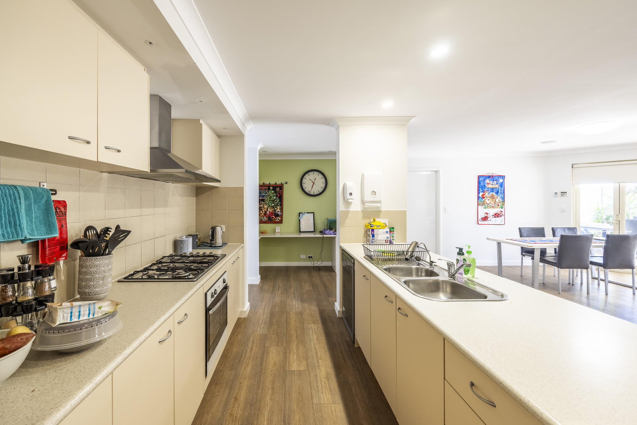 Waikiki – Myrtle House — Home image 3