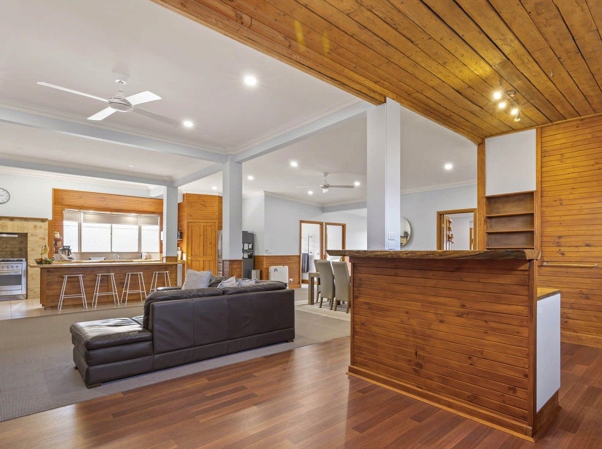 Central Hasting Living — Home image 7