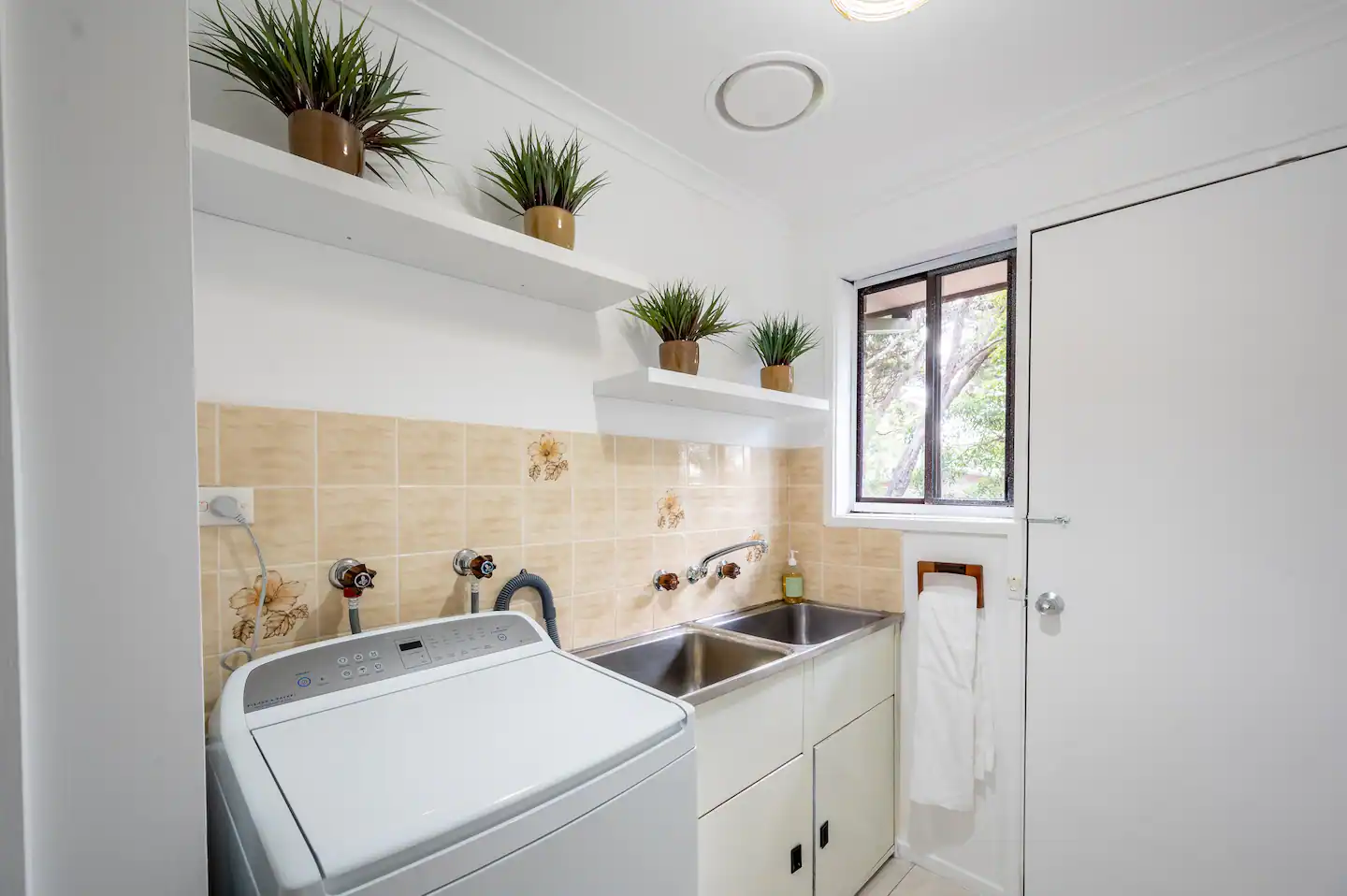 STA / MTA Accommodation in Rye - Mornington Peninsula. AVAILABLE NOW! — Home image 2
