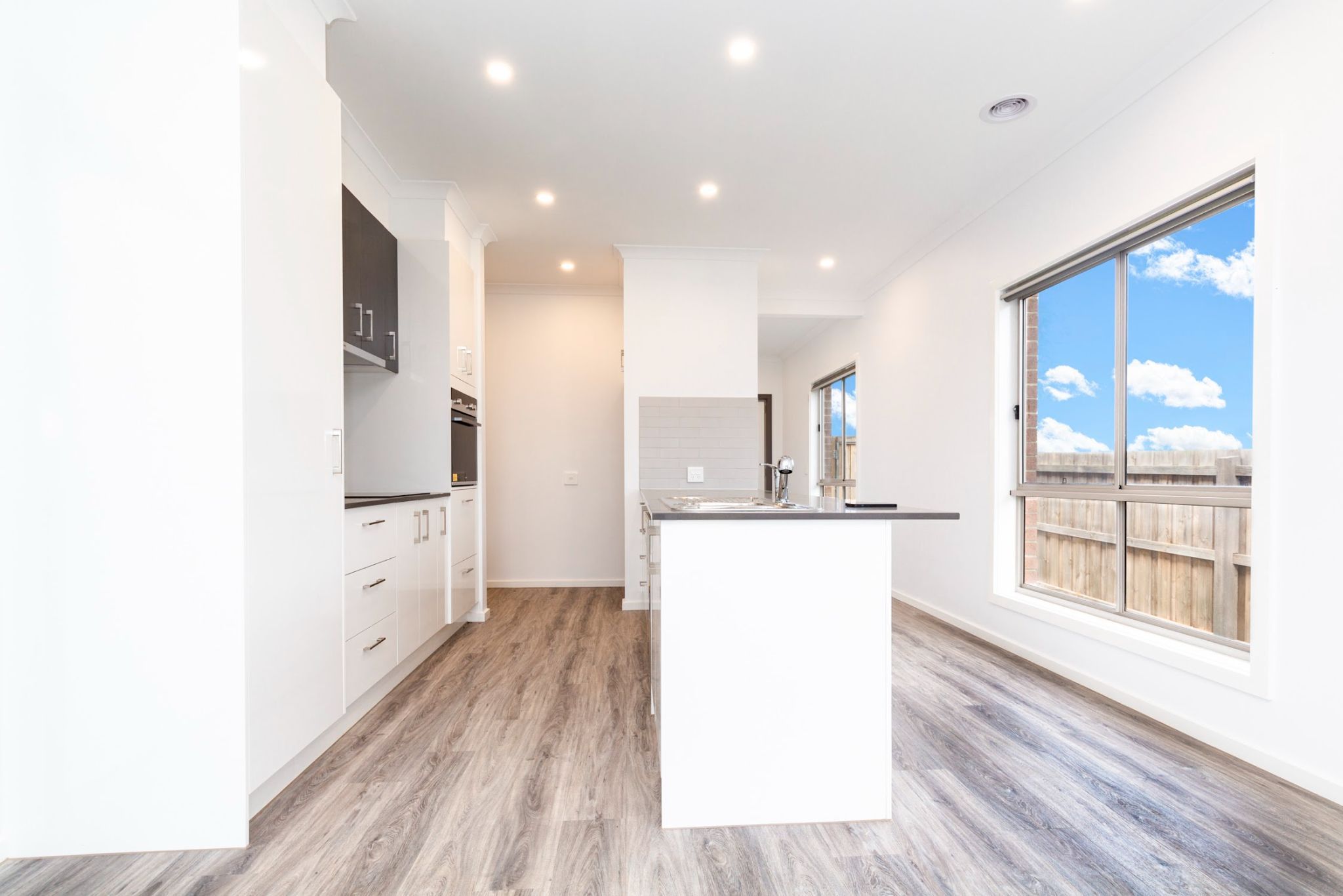 New Improved Liveability  SDA Home With OAA - Move In Now! — Home image 8