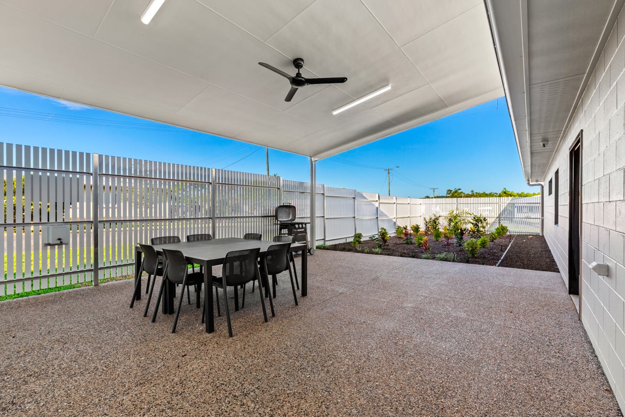 Live close to Innisfail CBD — Home image 3