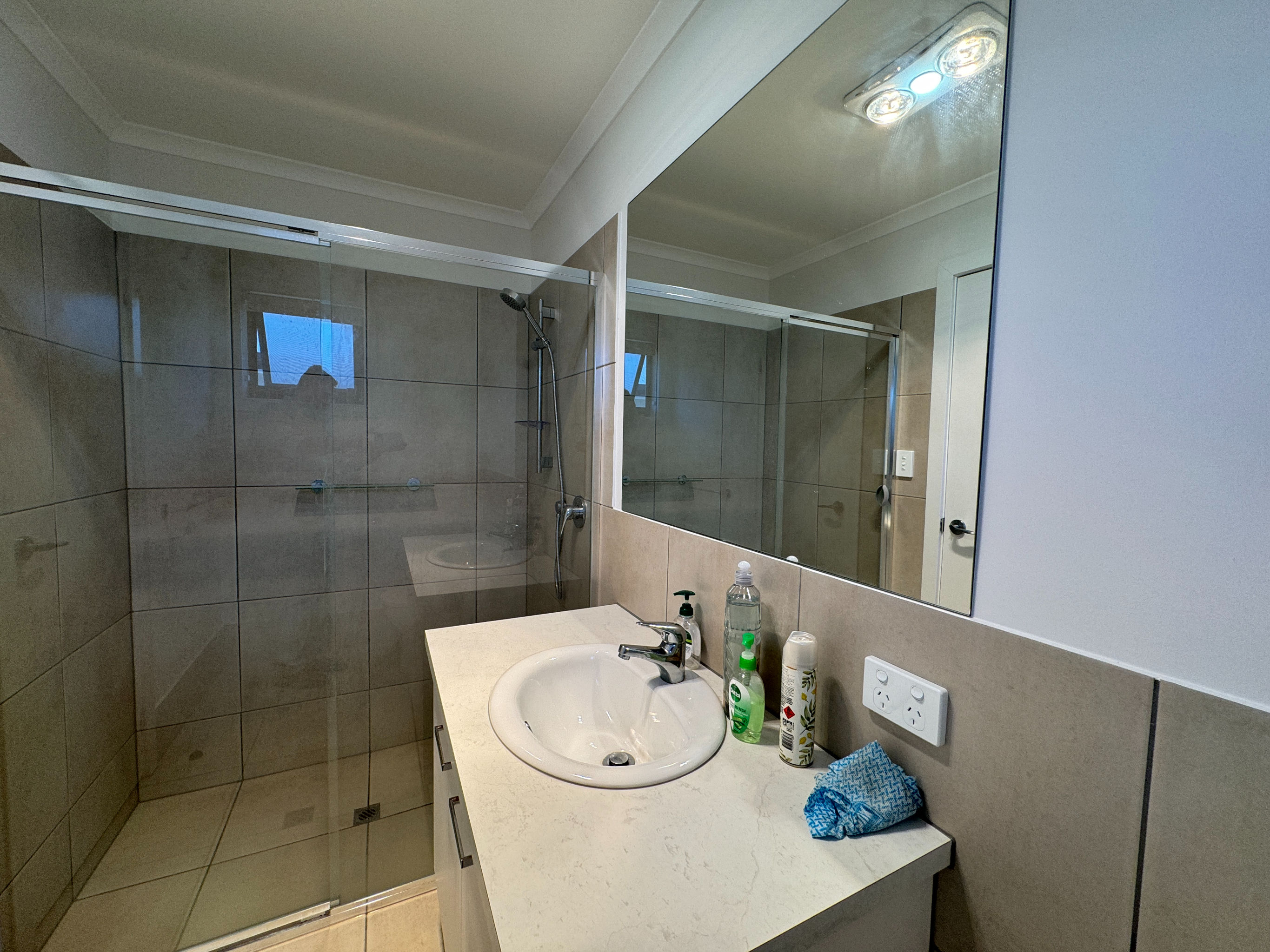 Comfortable Living in Munno Para West — Home image 2