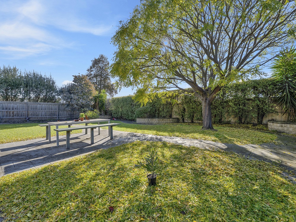 One vacancy in a five-bedroom home in Werribee. — Home image 13