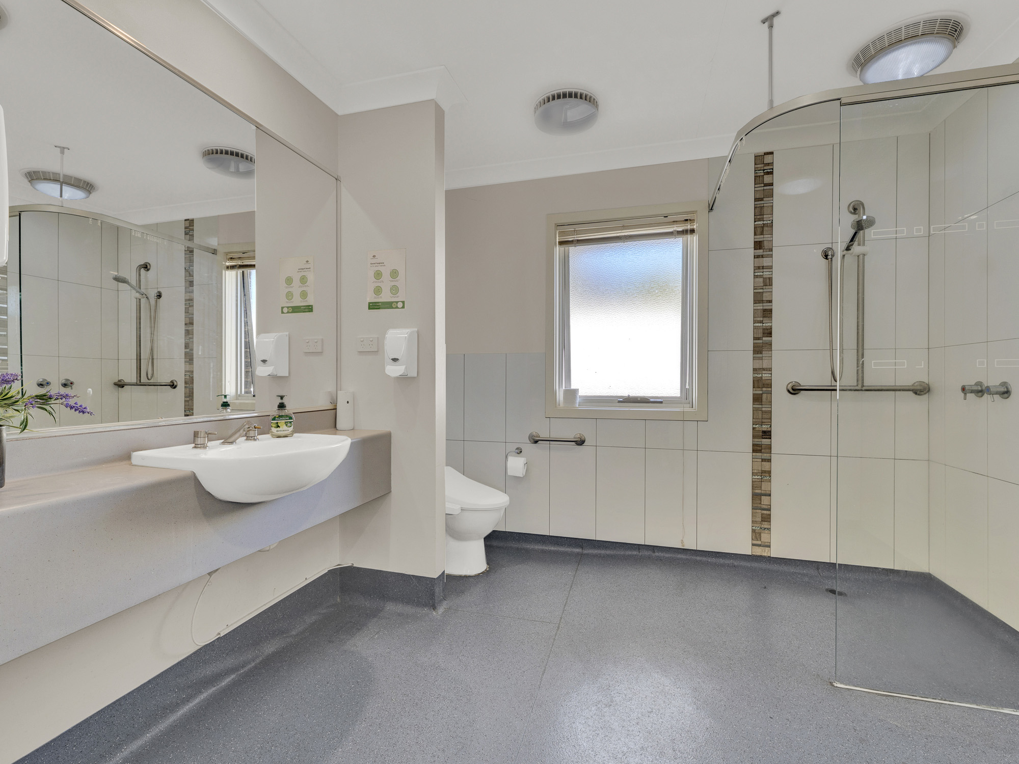 One vacancy in a five-bedroom home in Werribee. — Home image 6