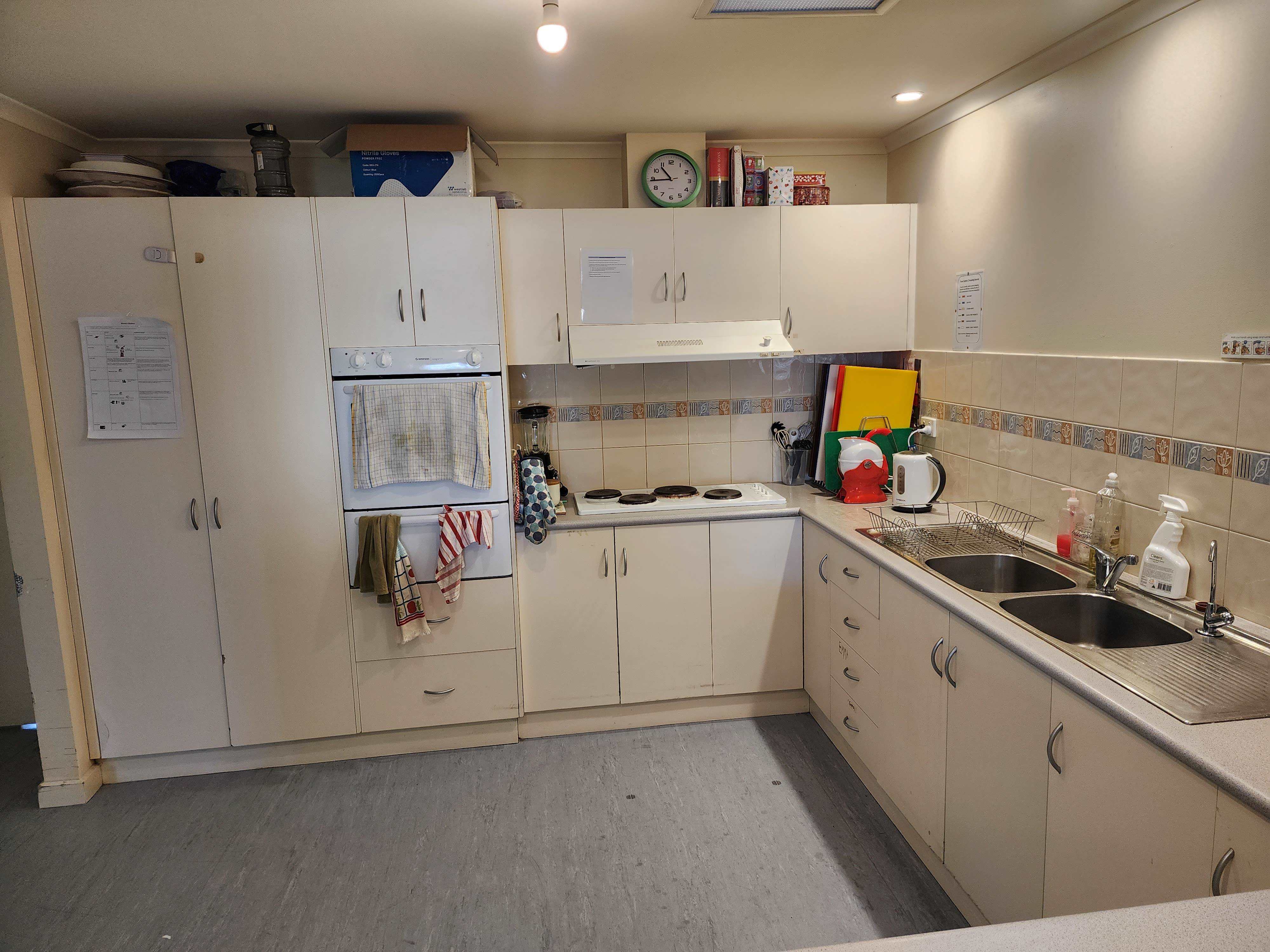 SDA Shared Accommodation, Dover Gardens. Modern Spacious Home with Garden — Home image 6