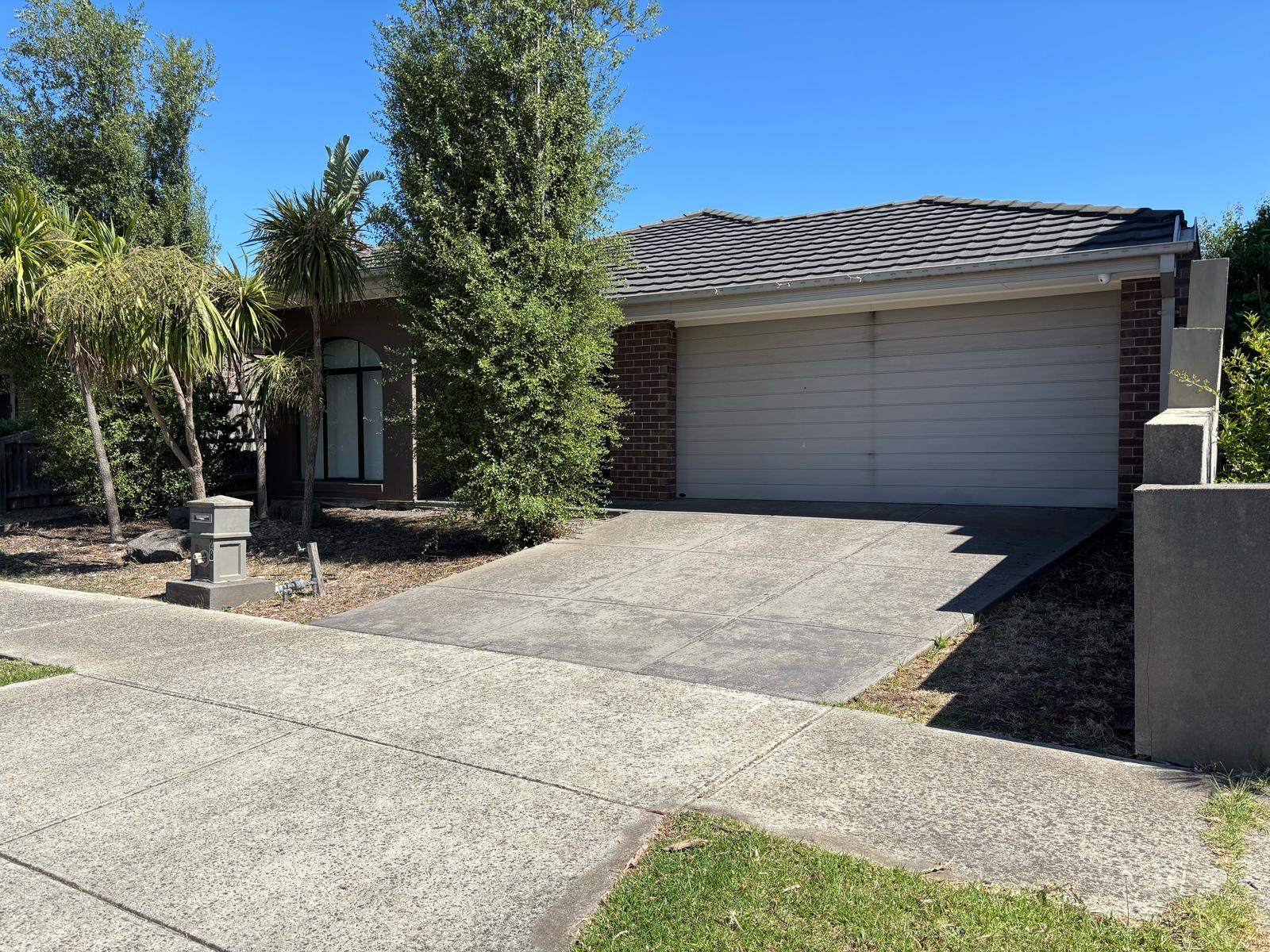 🙋‍♂️🙋‍♂️🙋‍♂️ Male only SIL/MTA/STA in the beautiful LALOR — Home image 3