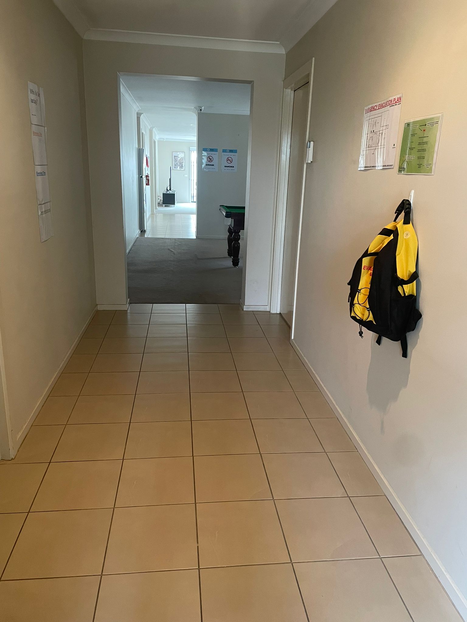 🙋‍♂️🙋‍♂️🙋‍♂️ Male only SIL/MTA/STA in the beautiful LALOR — Home image 4