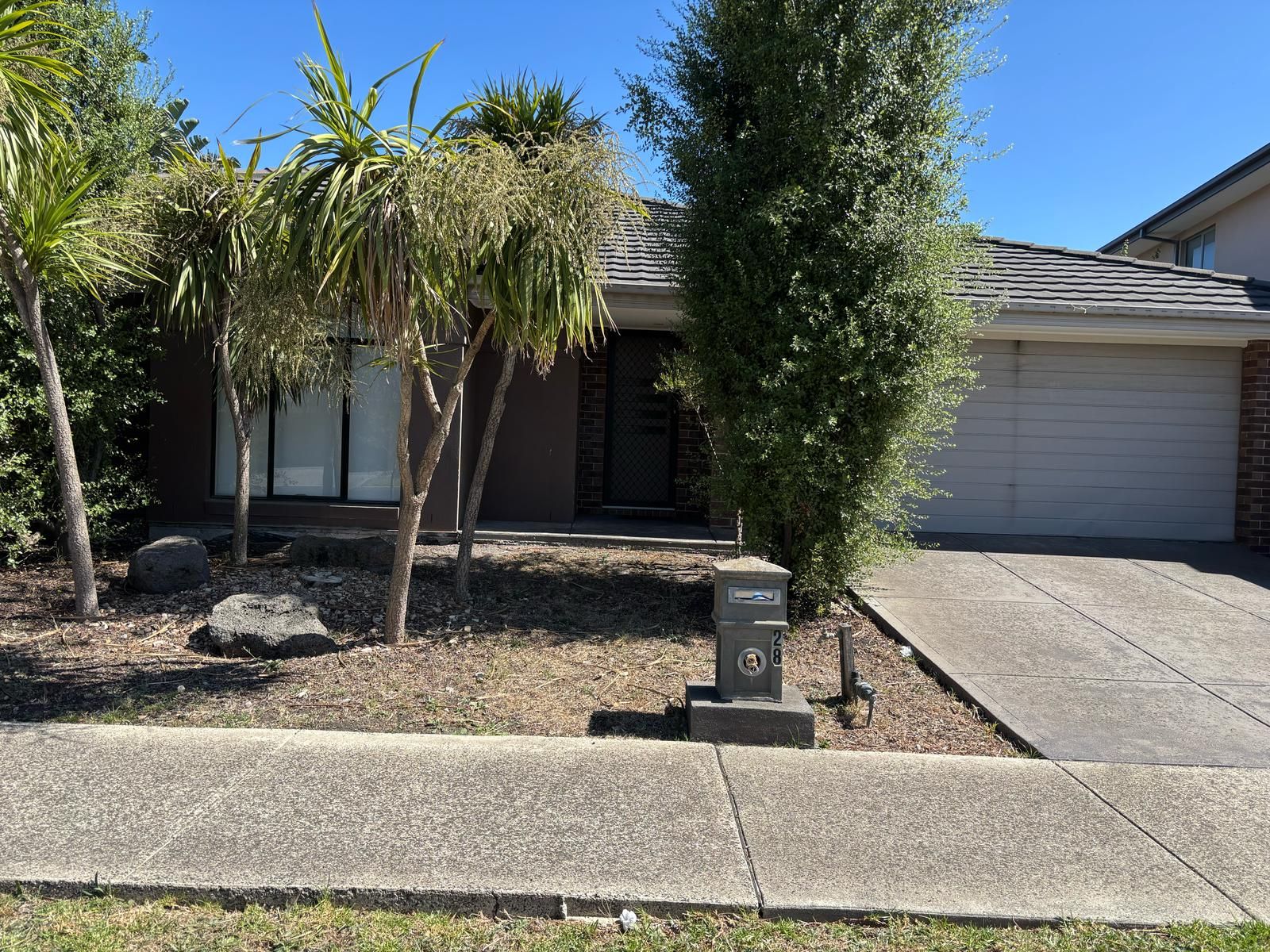 🙋‍♂️🙋‍♂️🙋‍♂️ Male only SIL/MTA/STA in the beautiful LALOR — Home image 3