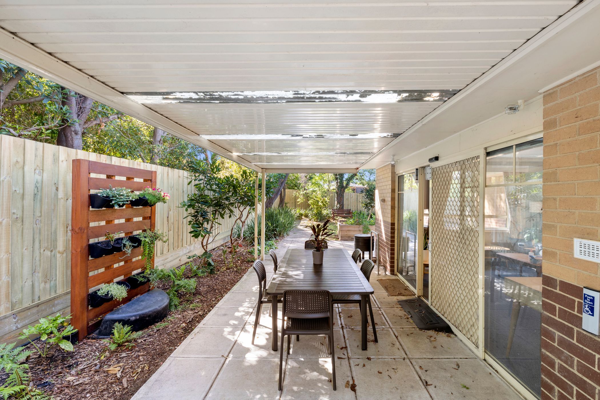 Delightfully welcoming home located in Boronia — Home image 8
