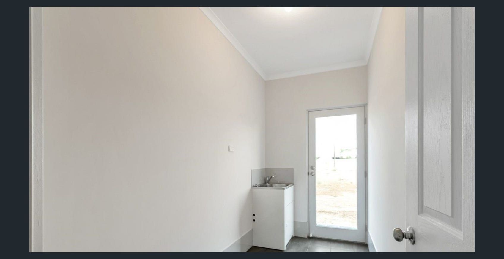 Newly built Spacious SIL home in Paralowie — Home image 4