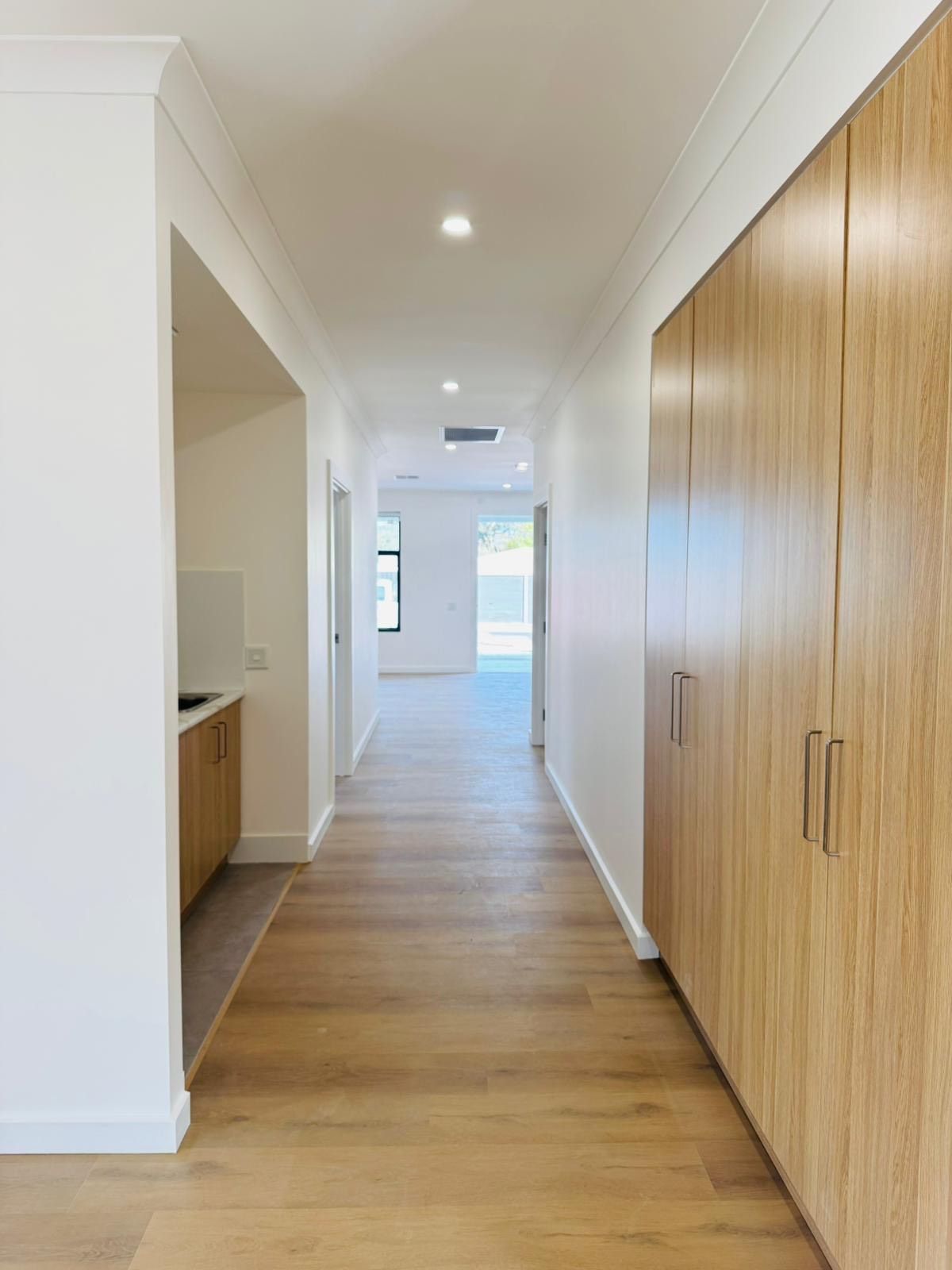 3 BR High Physical Support Home with 2 Living Areas – Murray Bridge — Home image 9