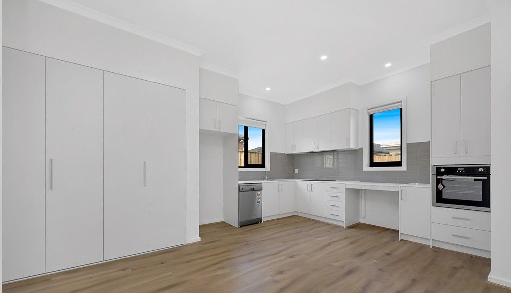 NEW Robust House in Beveridge Available Now! — Home image 2