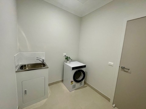 SPARROWHAWK HPS - Lara, Victoria — Home image 6