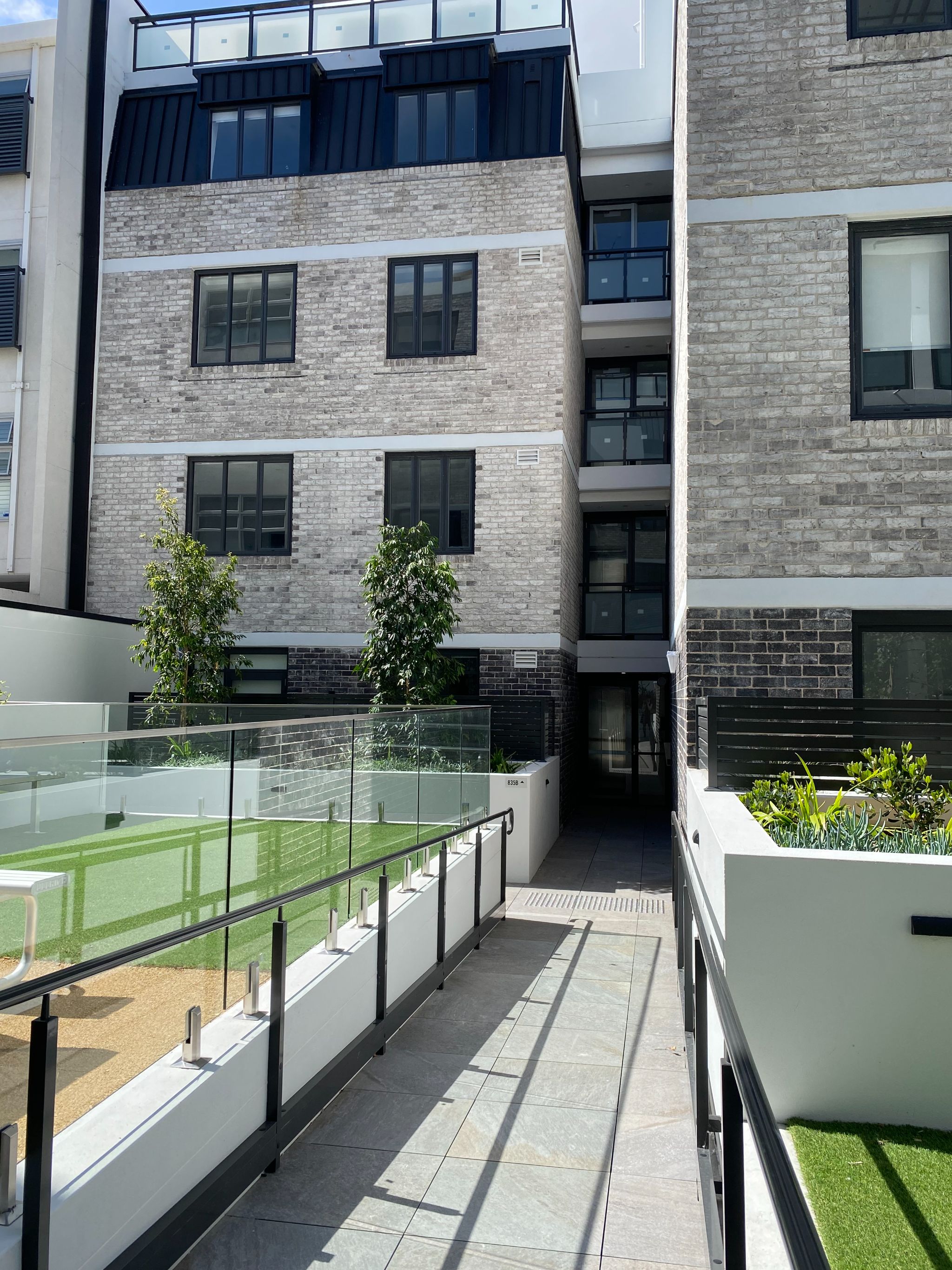 Brand New Accessible Apartments New Canterbury Road Dulwich Hill - 24/7 SIL, MTA, STA, Respite with On-site Support * Call Paula 0420812081 — Home image 6