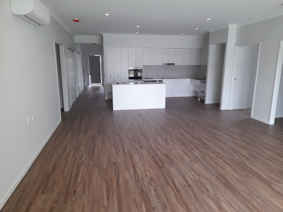4 Bedroom home with OOA in Beenleigh, Queensland — Home image 2