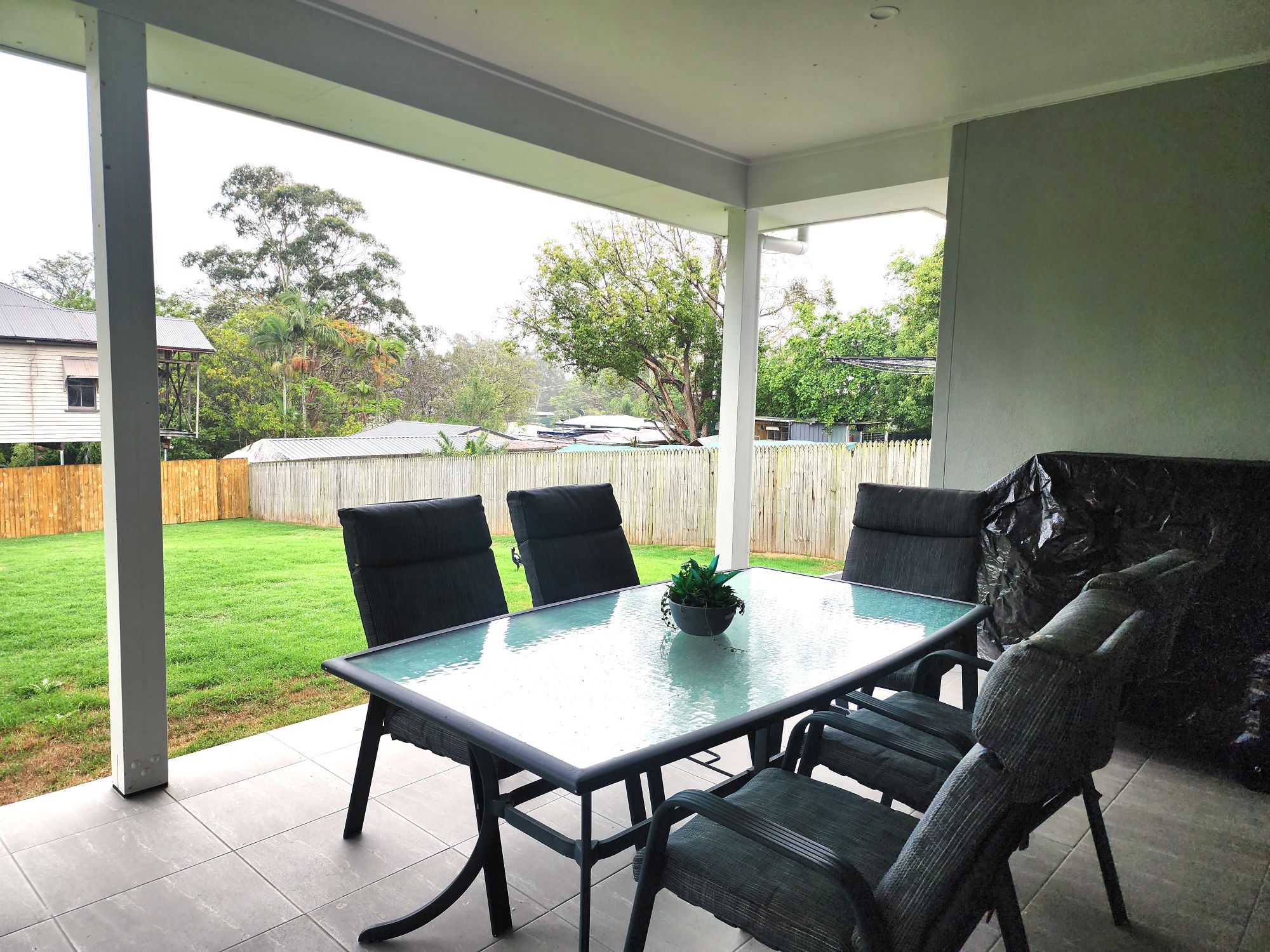4 Bedroom home with OOA in Beenleigh, Queensland — Home image 7