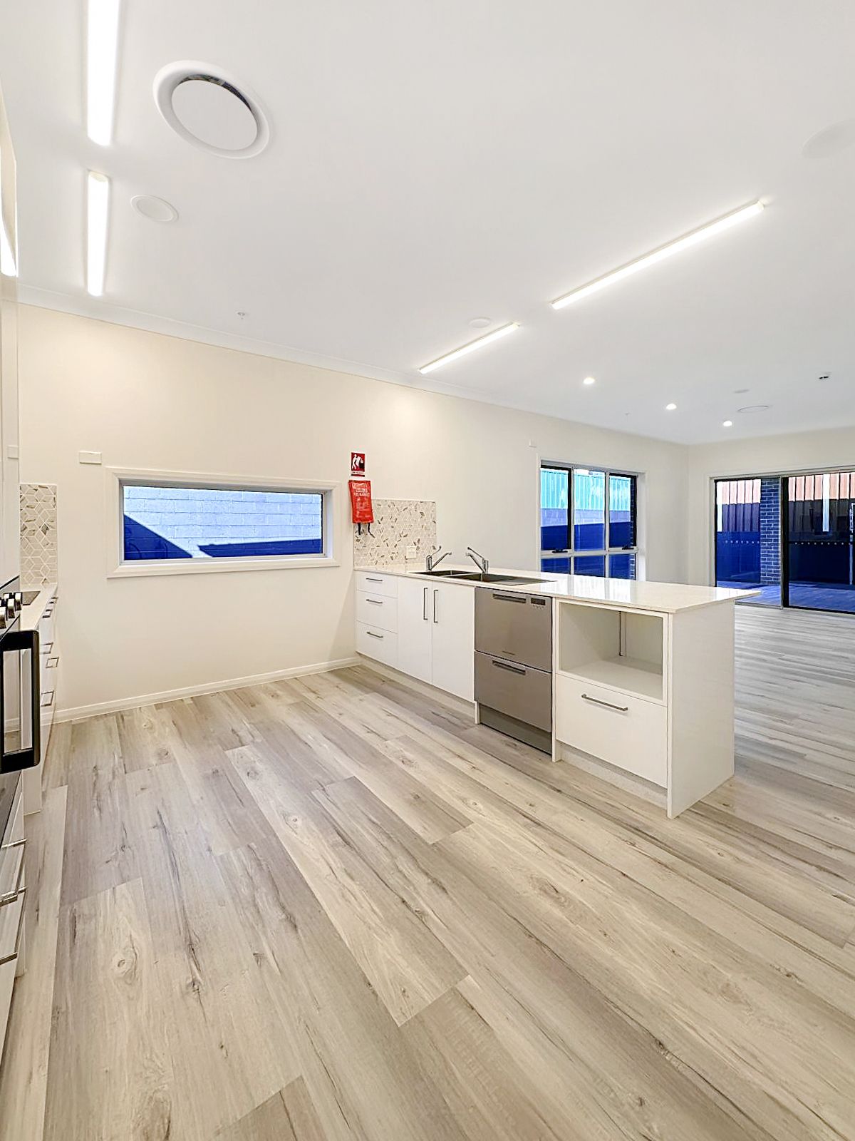 Rosemeadow SDA House — Home image 5