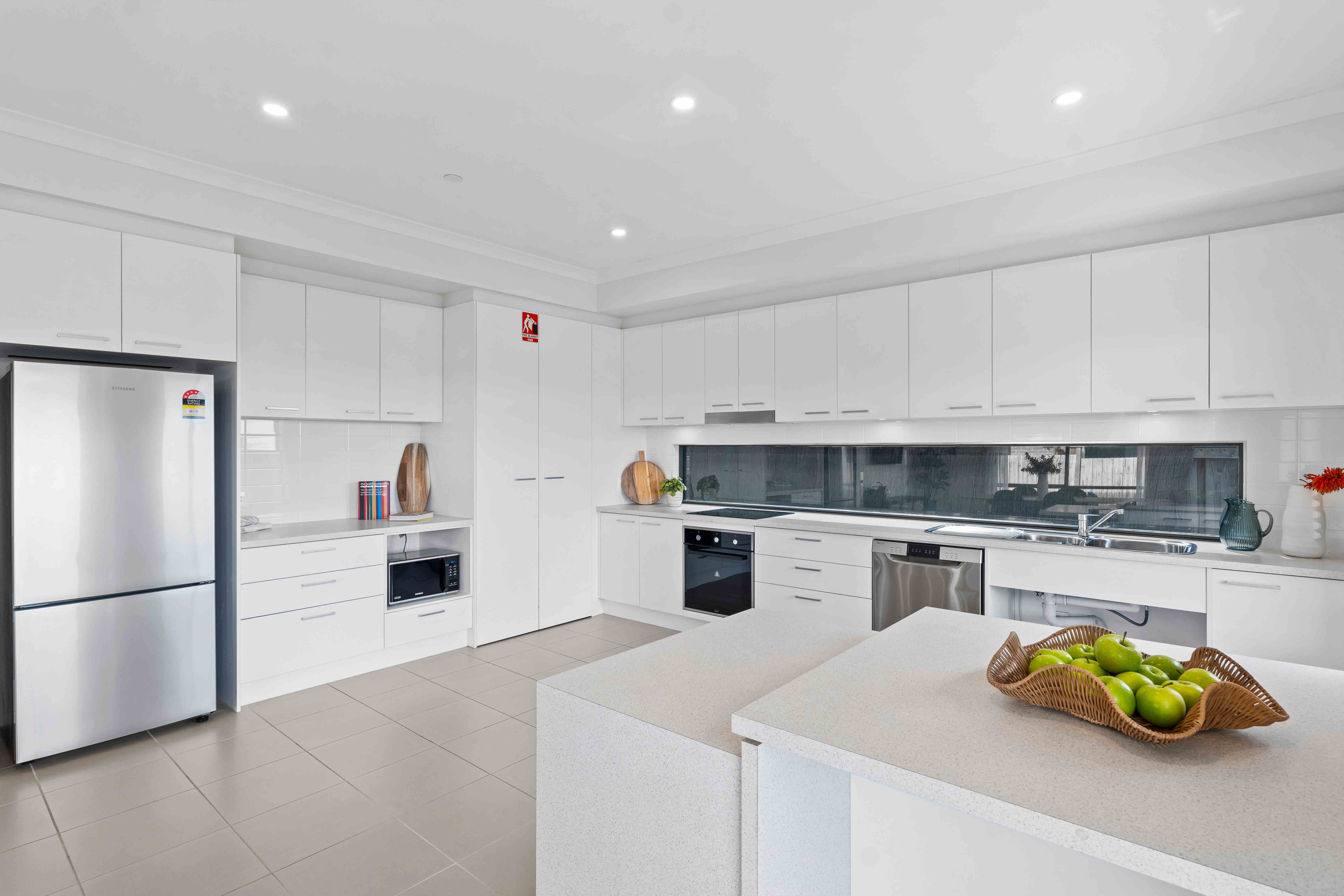 Craving your own space? This home could be all yours- No housemates, No hassles — Home image 3
