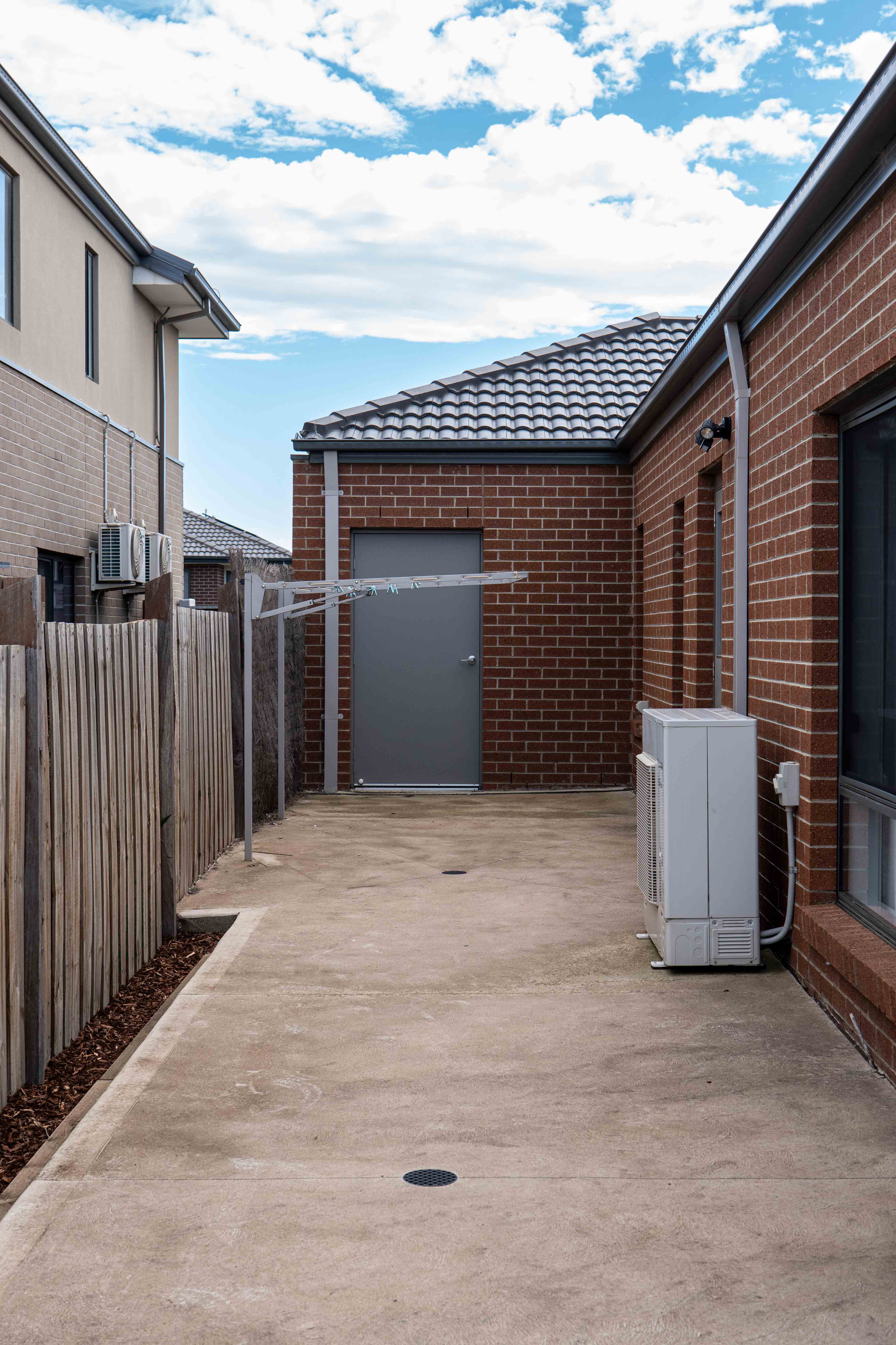 Craving your own space? This home could be all yours- No housemates, No hassles — Home image 14