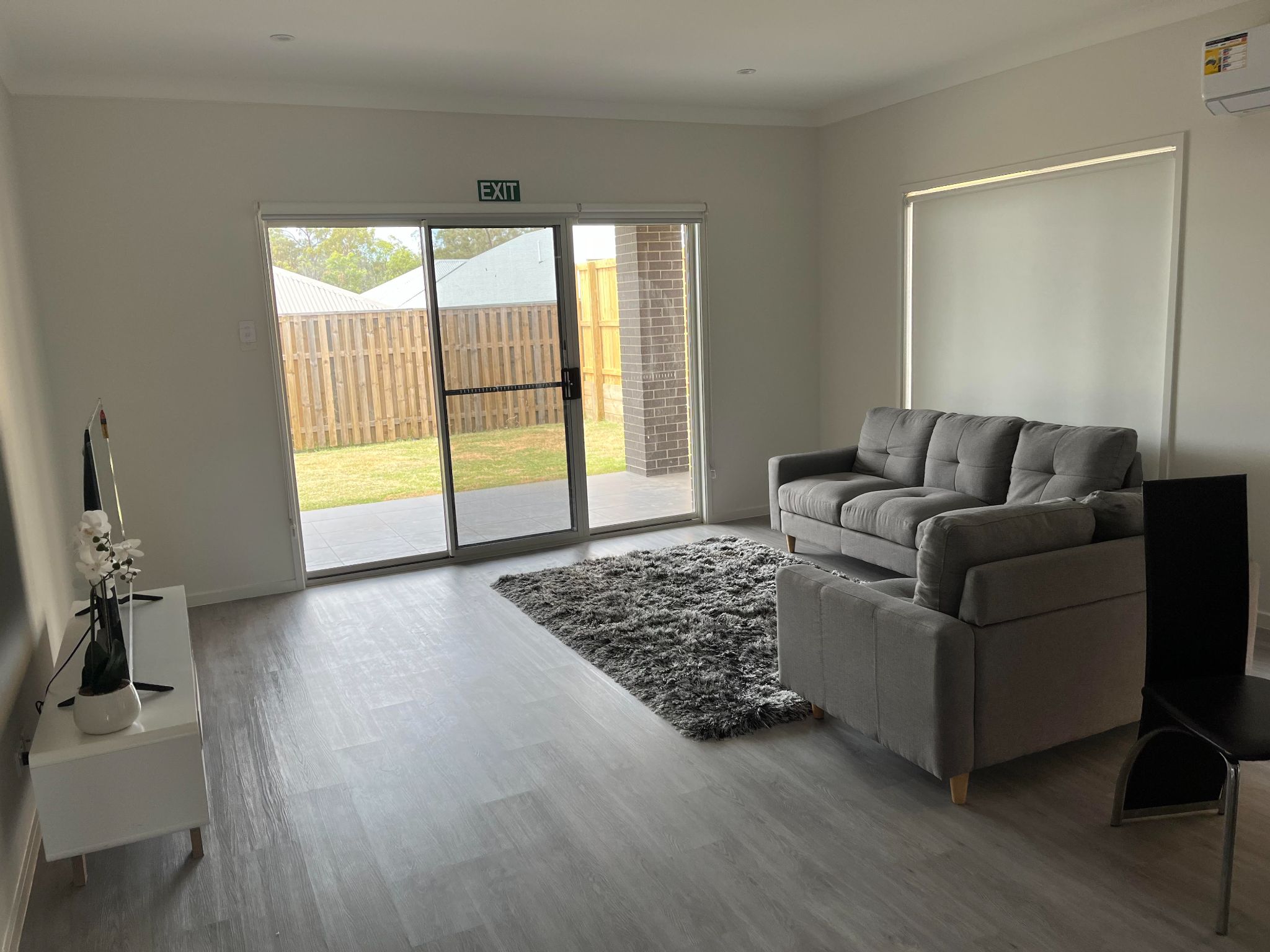 Emergency and Short-Term Accommodation, Park Ridge — Home image 6