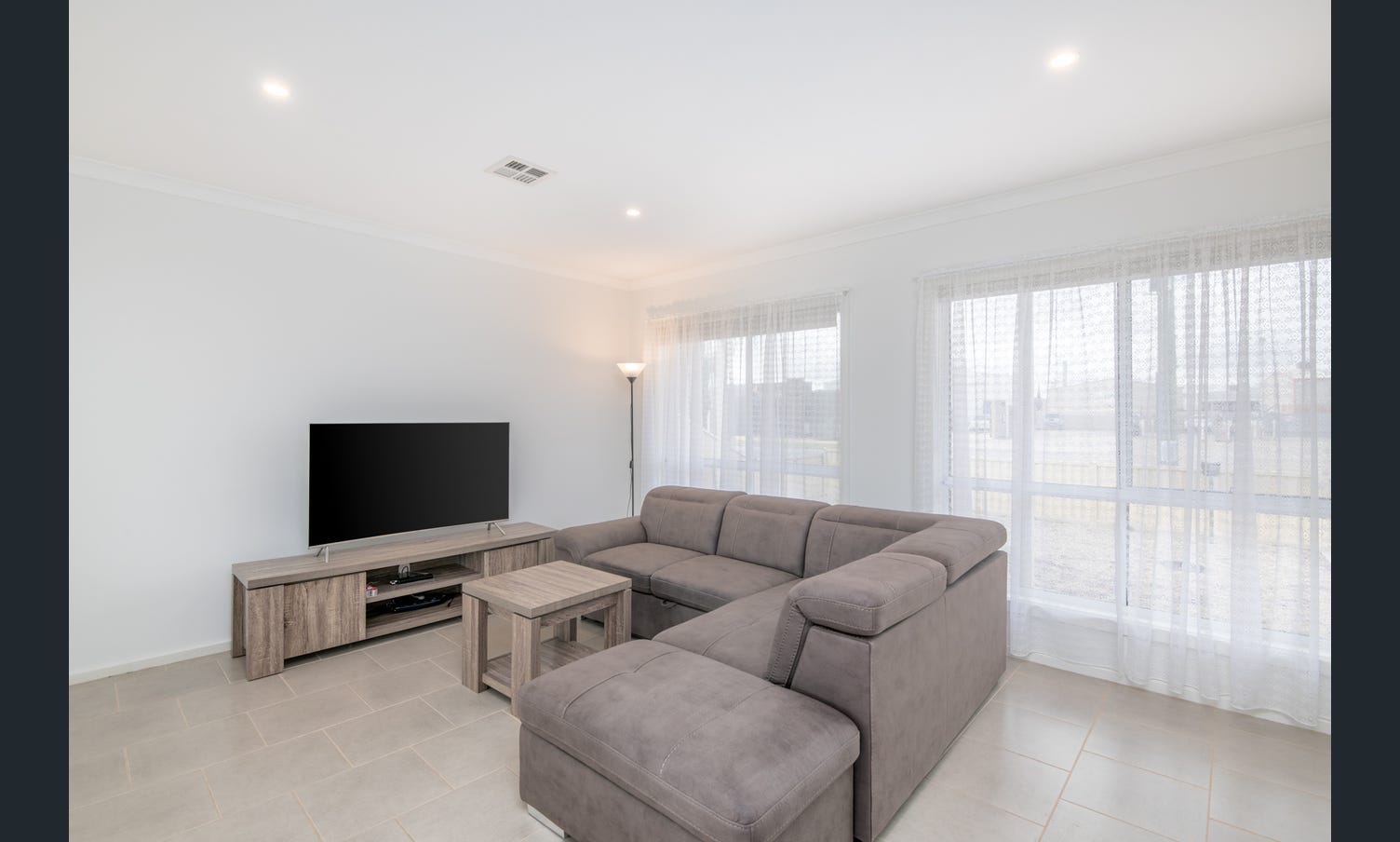 SIL Wheel Chair Accessible House Shepparton — Home image 2