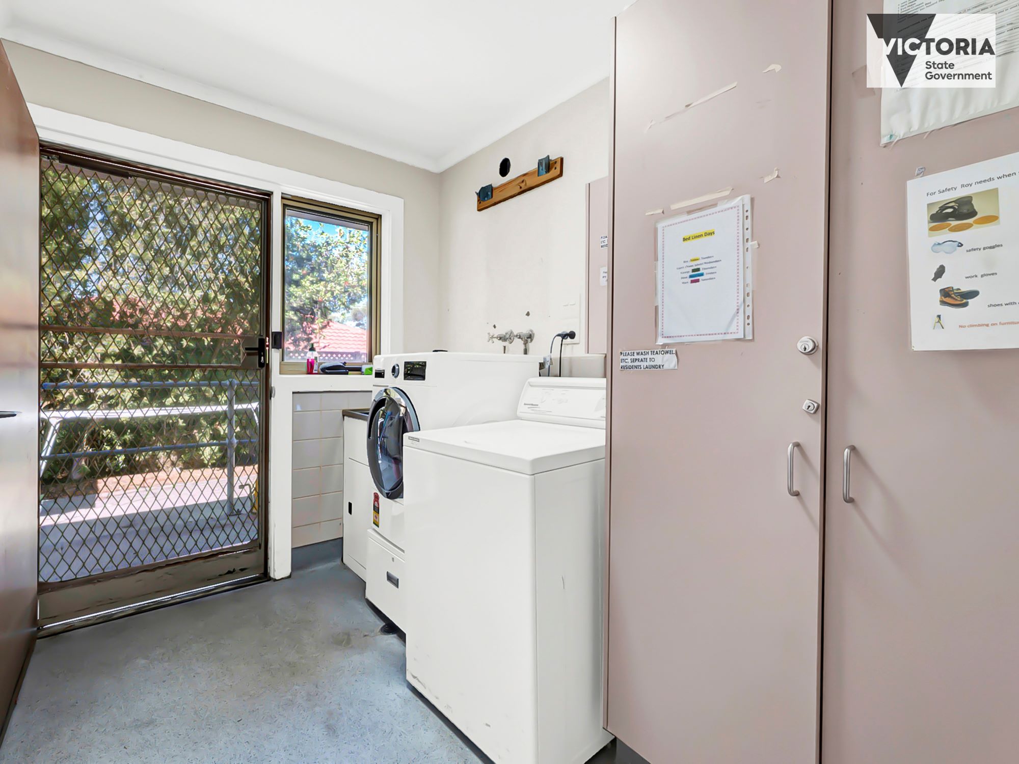 Grab this living in Sunbury which packs in a lot of history and attractions. — Home image 6